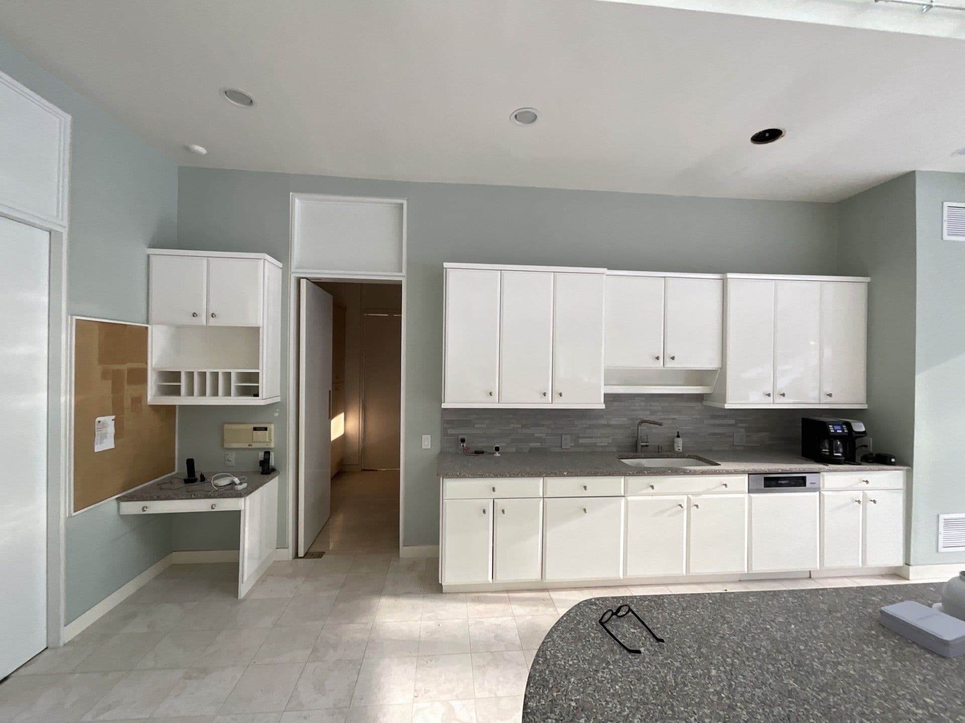 Miami Kitchen Before